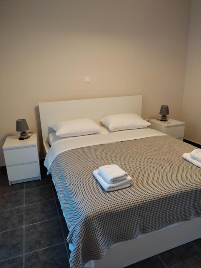 Apartment Double M Near Athens Airport