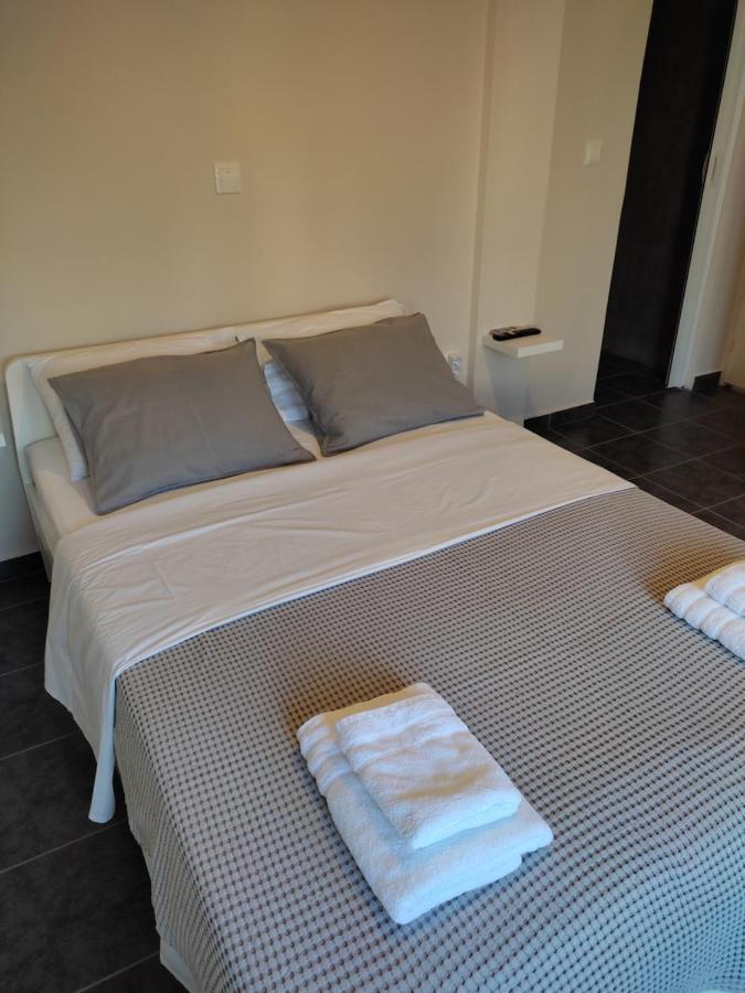 Double M Near Athens Airport * Markopoulo Mesogaias